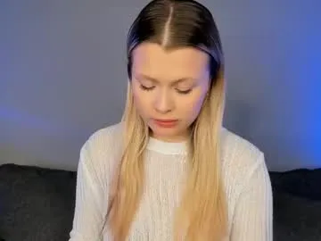 elly_ary's Thumb Image