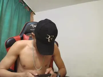 jesshot_bigcock Image 15