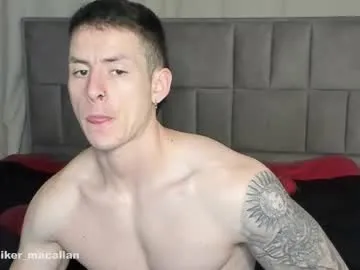 jhonny_macallan Image 9