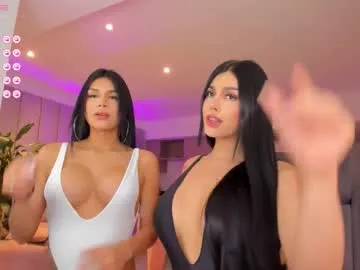 mia_yourmommy Image 8