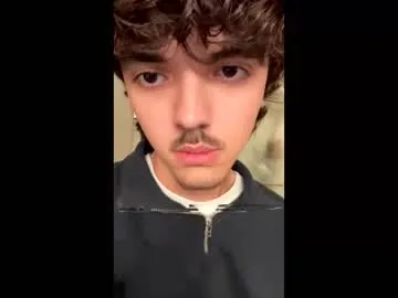 ryan18bi show on Showsexy