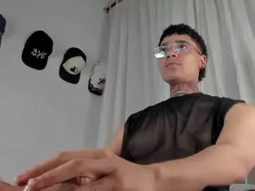 santi_xximo Image 18