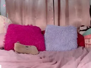 stephanie_golden Image 3