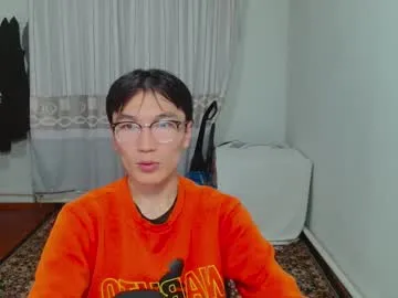 zengom show on Showsexy